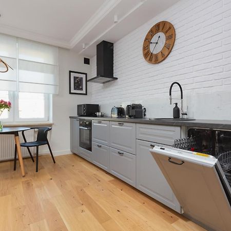 Apartment Bialobrzeska Warsaw Ochota By Renters Buitenkant foto